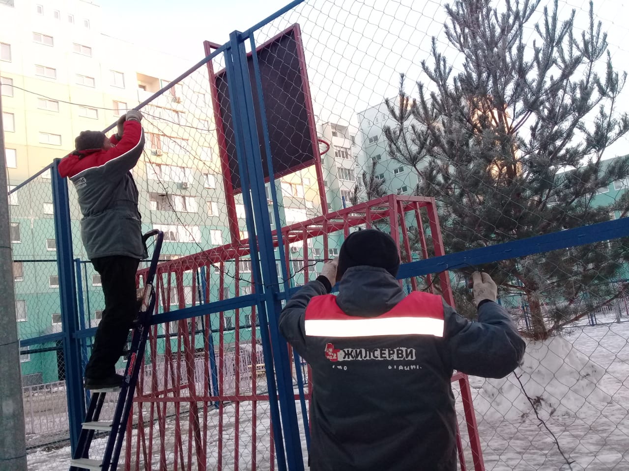 Монтаж гирлянд