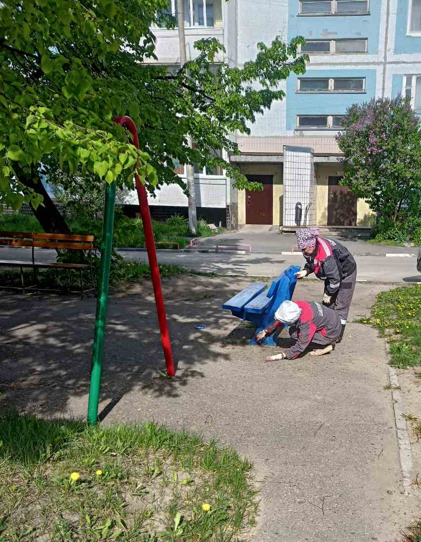 Подготовка к летнему сезону малых архитектурных форм