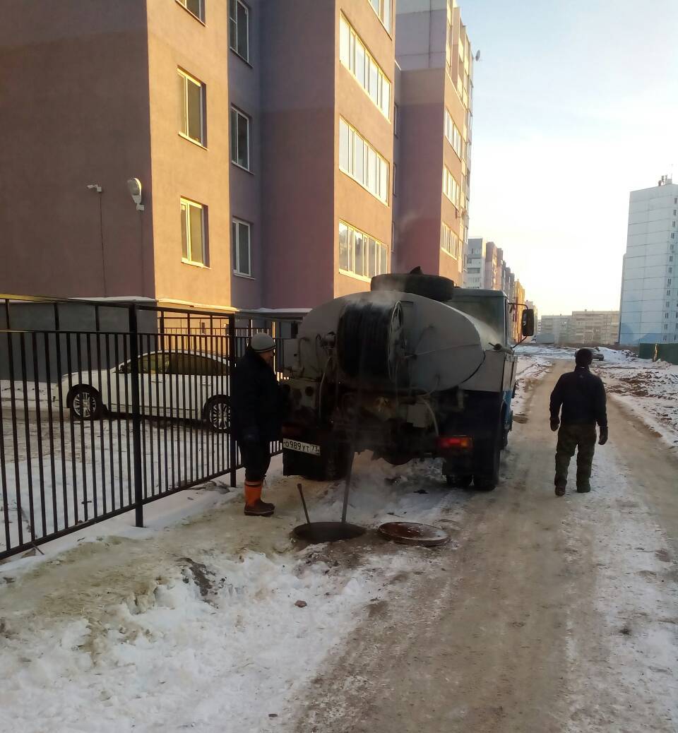 Промывка наружной бытовой канализации