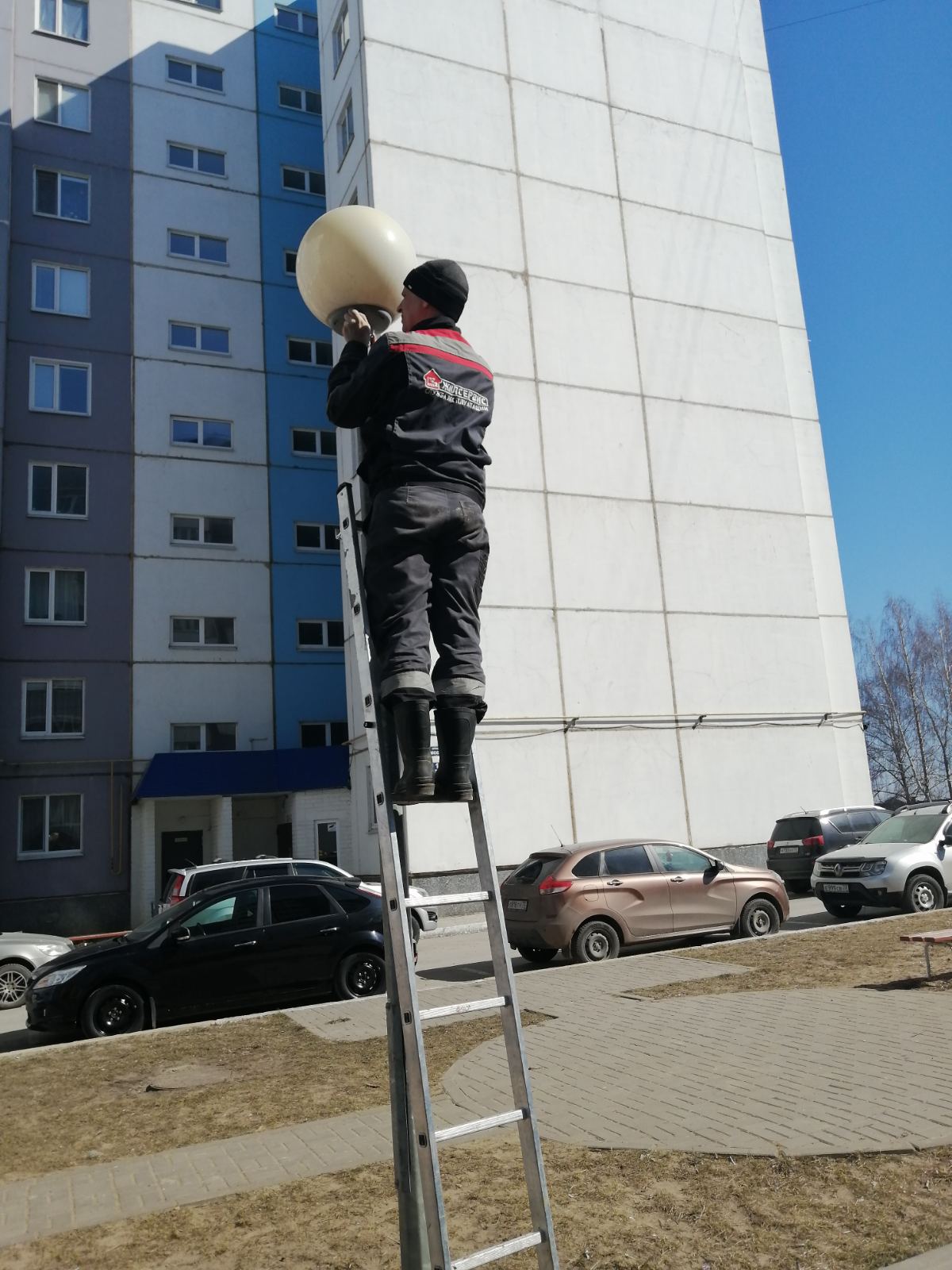Замена ламп уличного освещения
