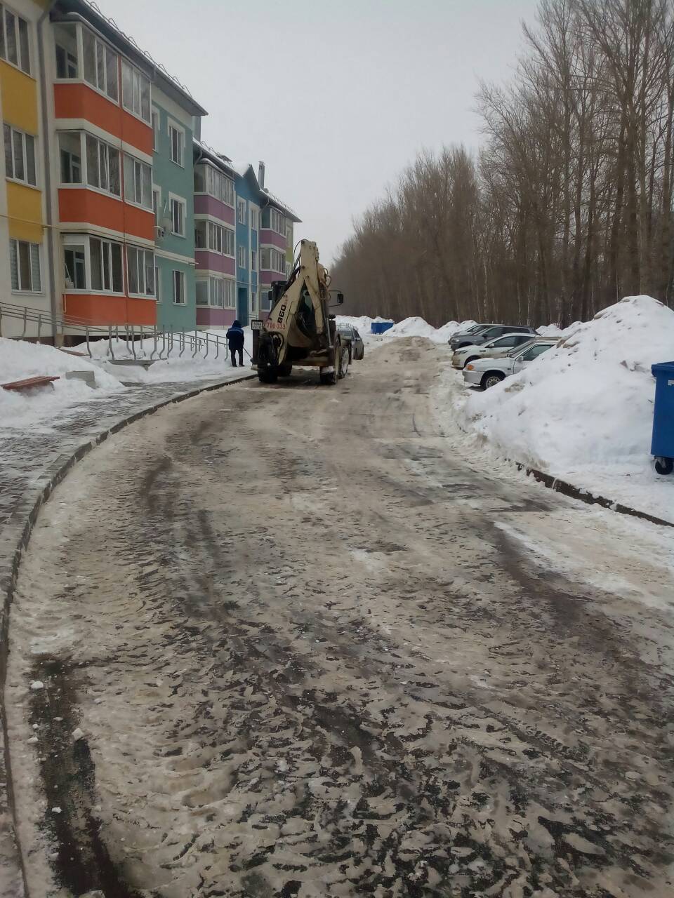 Уборка дворов участка "Центр" и "Север"