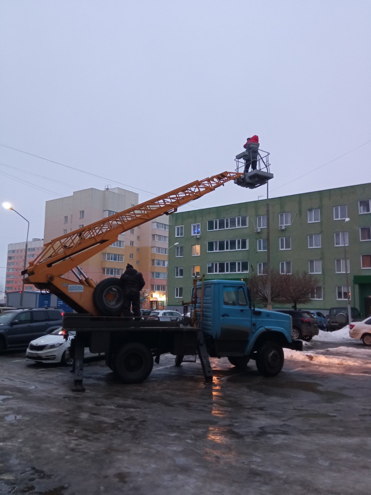 Замена ламп уличного освещения