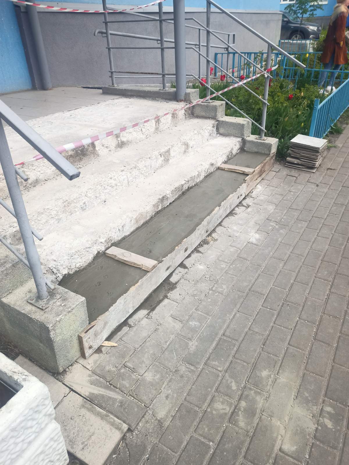 Ремонт покрытия крыльца