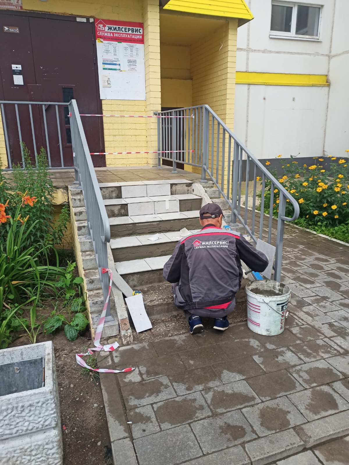 Напольное покрытие крыльца