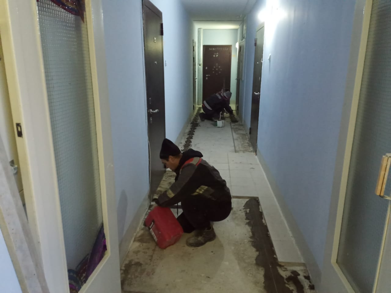 Ремонт напольного плиточного покрытия