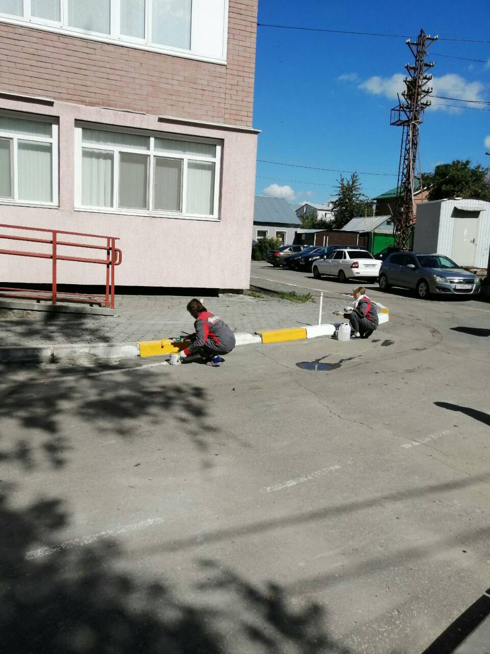 Обновление покраски малых архитектурных форм