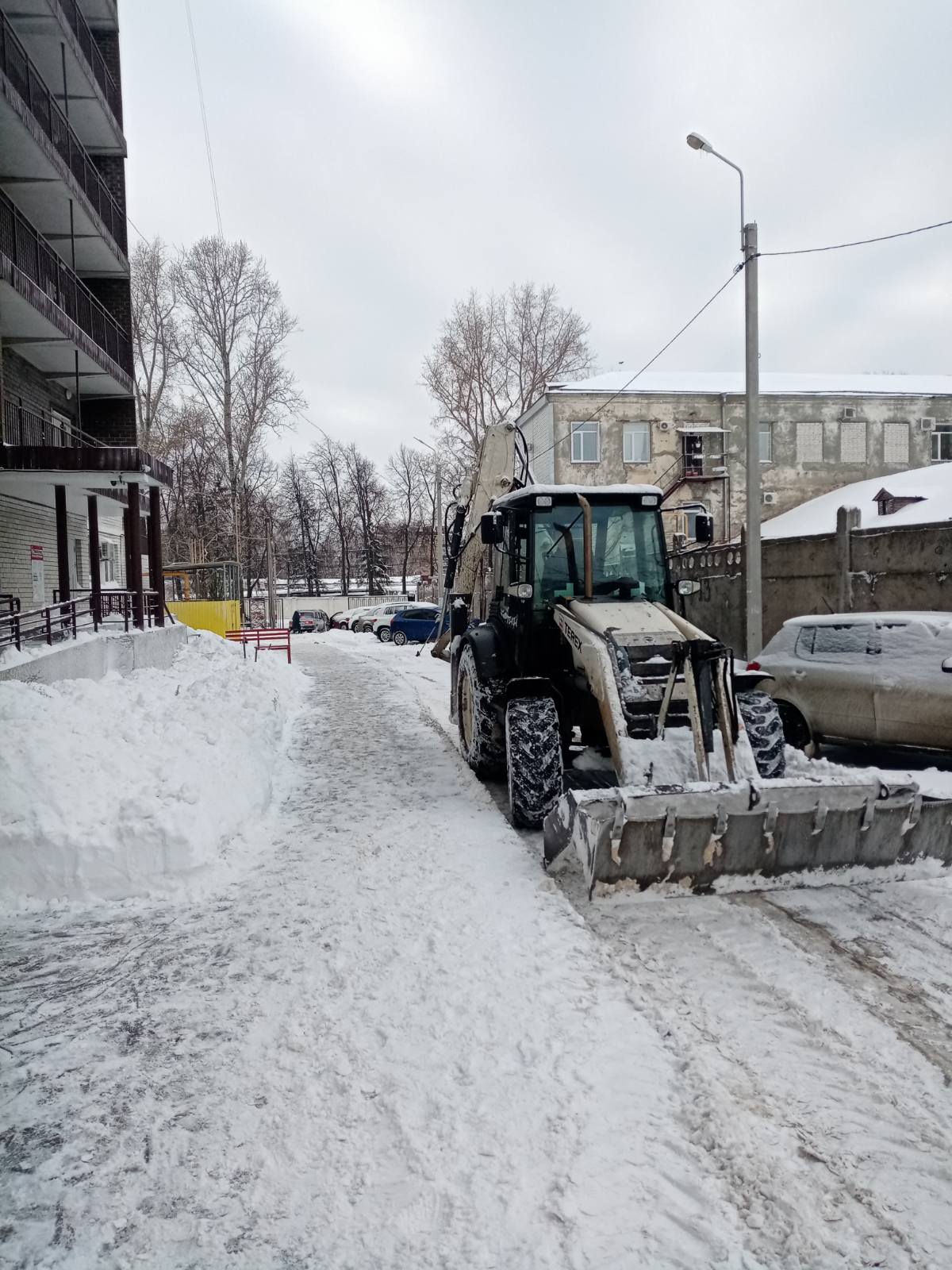 Уборка снега