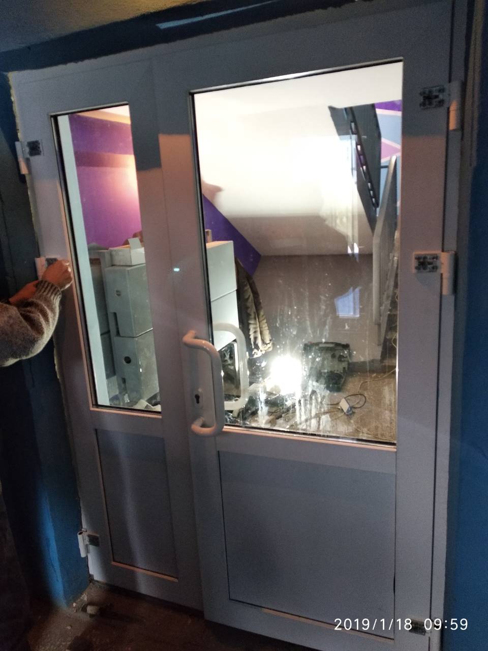 Установка новых дверей