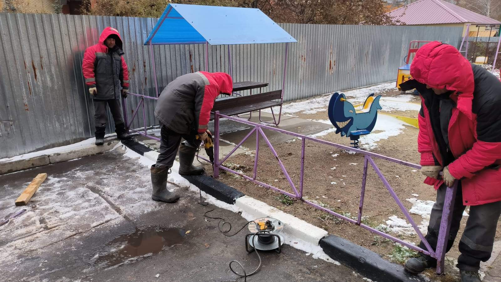 Перемены к лучшему во дворе